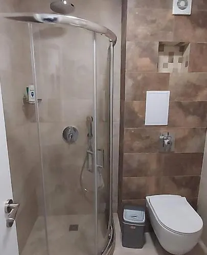 Апартамент Sea Breeze *