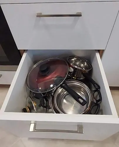 Апартамент Sea Breeze Бургас