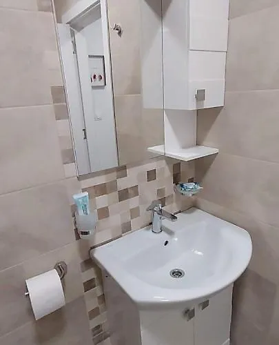 Апартамент Sea Breeze