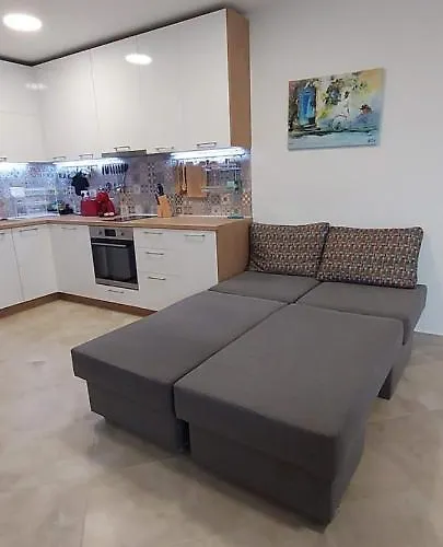 Sea Breeze Апартамент